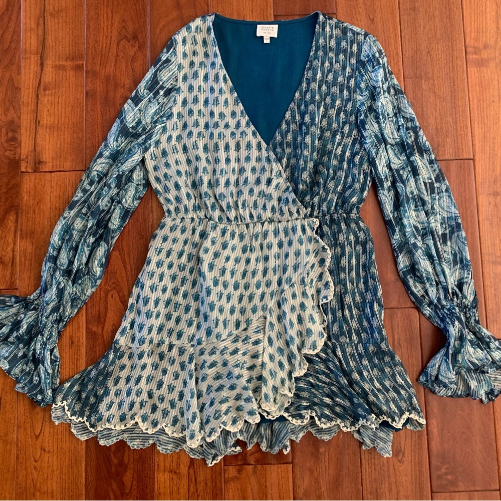 Hemant & Nandita  Dress Size L Kaiyo Long Sleeve Blue Silver Metallic Wrap Mini - Picture 7 of 15